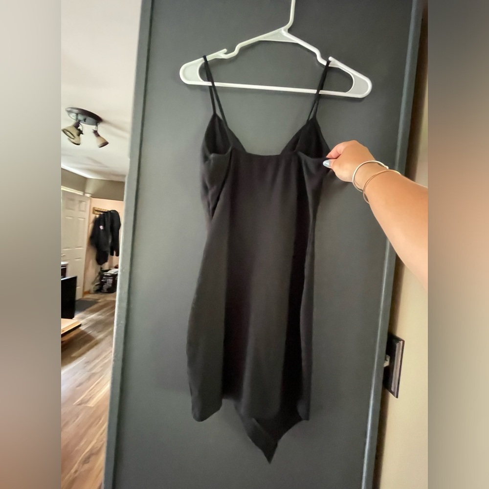 Windsor Dress - Picture 3 of 3